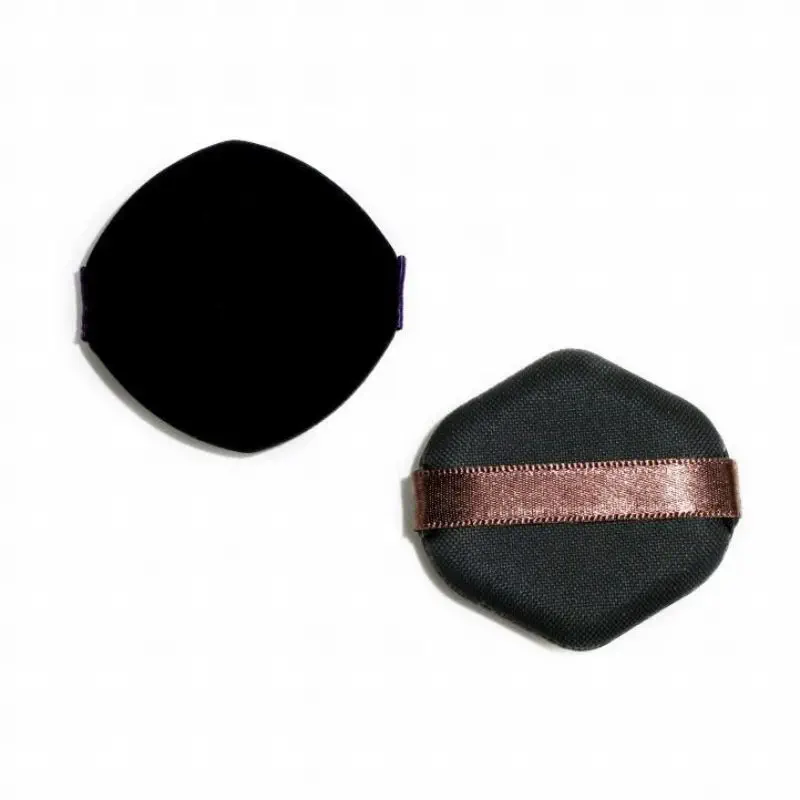 Rhombus Shape Air Cushion Powder Puff, Multi-angle Rubycell Design for Detailed Coverage, Ideal for Liquid Foundation and Cushion Makeup, Latex-free OEM.