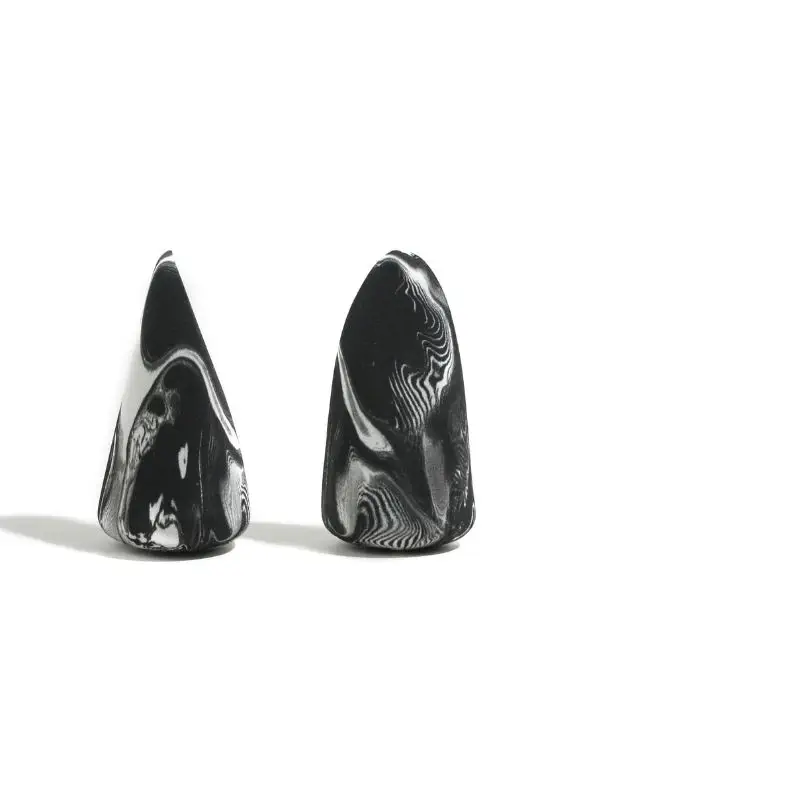 Special Shaped Horseshoe Beauty Blender